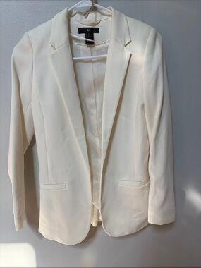 H&M Women's Cream Tailored Blazer
